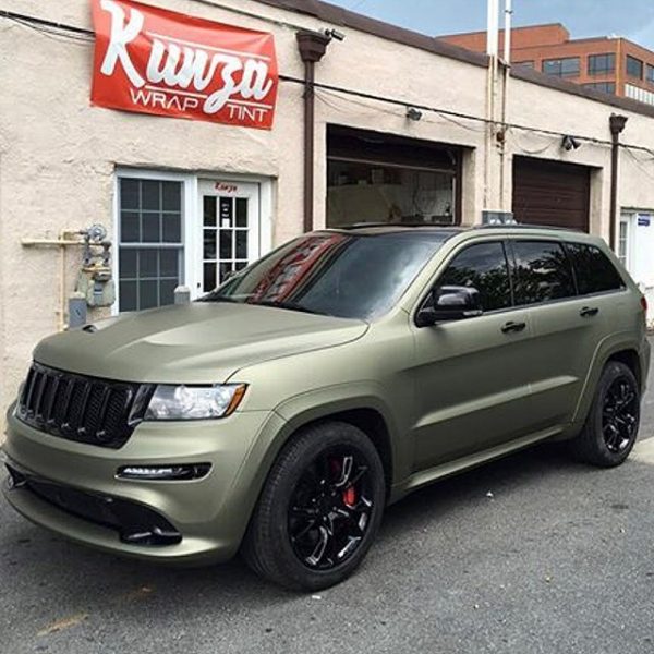 Jeep wrapped in Avery SW900797m Matte Midnight Sand Metallic